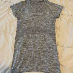 Lululemon Swiftly Tech Short Sleeve